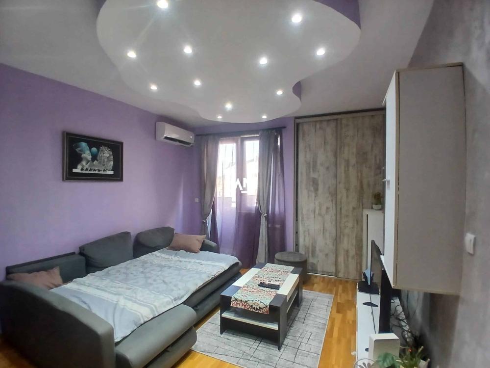 Slika 10 - Miodraga Živanova, Dvosoban stan na prodaju, 46m2, 149.000€