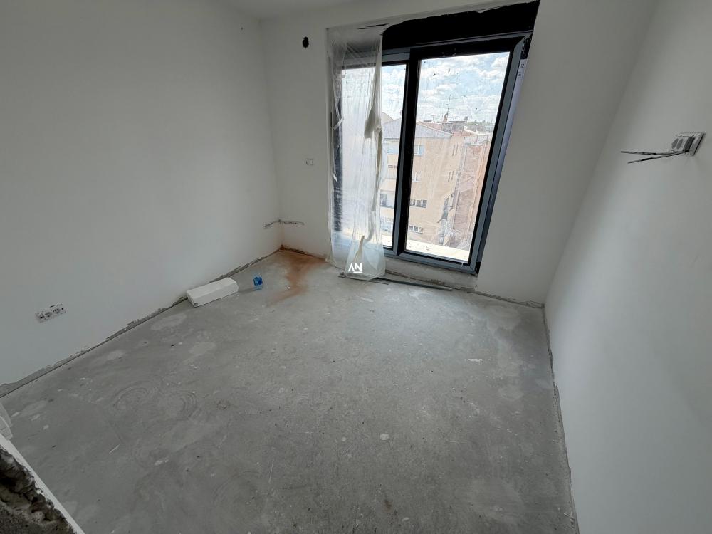 Slika 3 - Vojvode Stepe, Četvorosoban stan na prodaju, 76m2, 262.000€