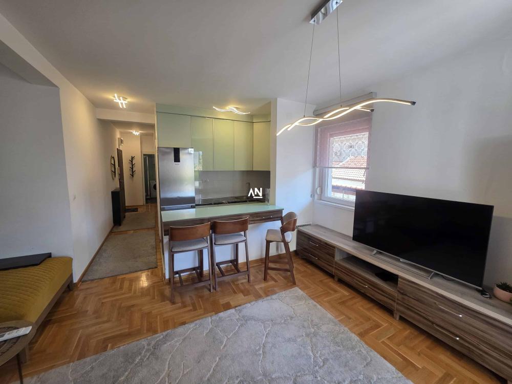 Slika 2 - Mehmeda Sokolovića, Dvosoban stan na prodaju, 56m2, 225.000€