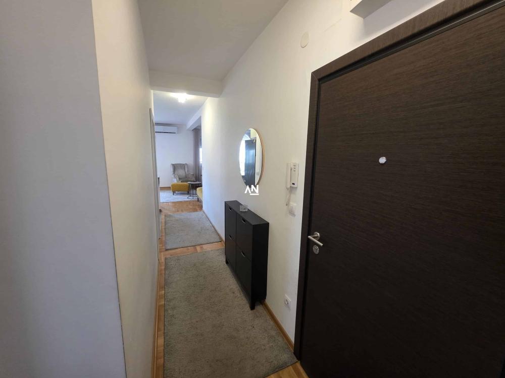 Slika 10 - Mehmeda Sokolovića, Dvosoban stan na prodaju, 56m2, 225.000€