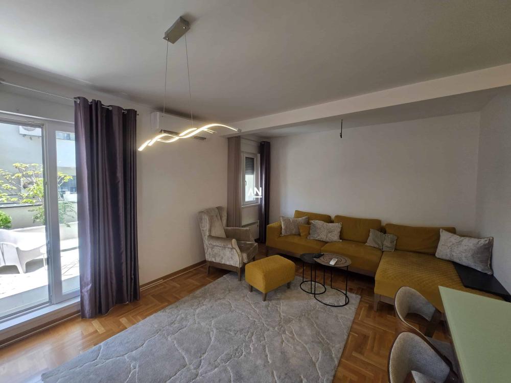 Slika 3 - Mehmeda Sokolovića, Dvosoban stan na prodaju, 56m2, 225.000€