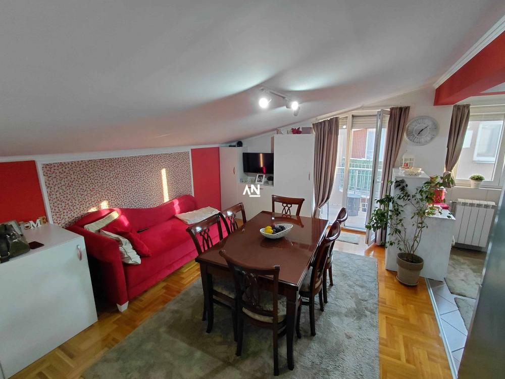 Slika 3 - Ksenije Atanasijević, Trosoban stan na prodaju, 68m2, 199.000€