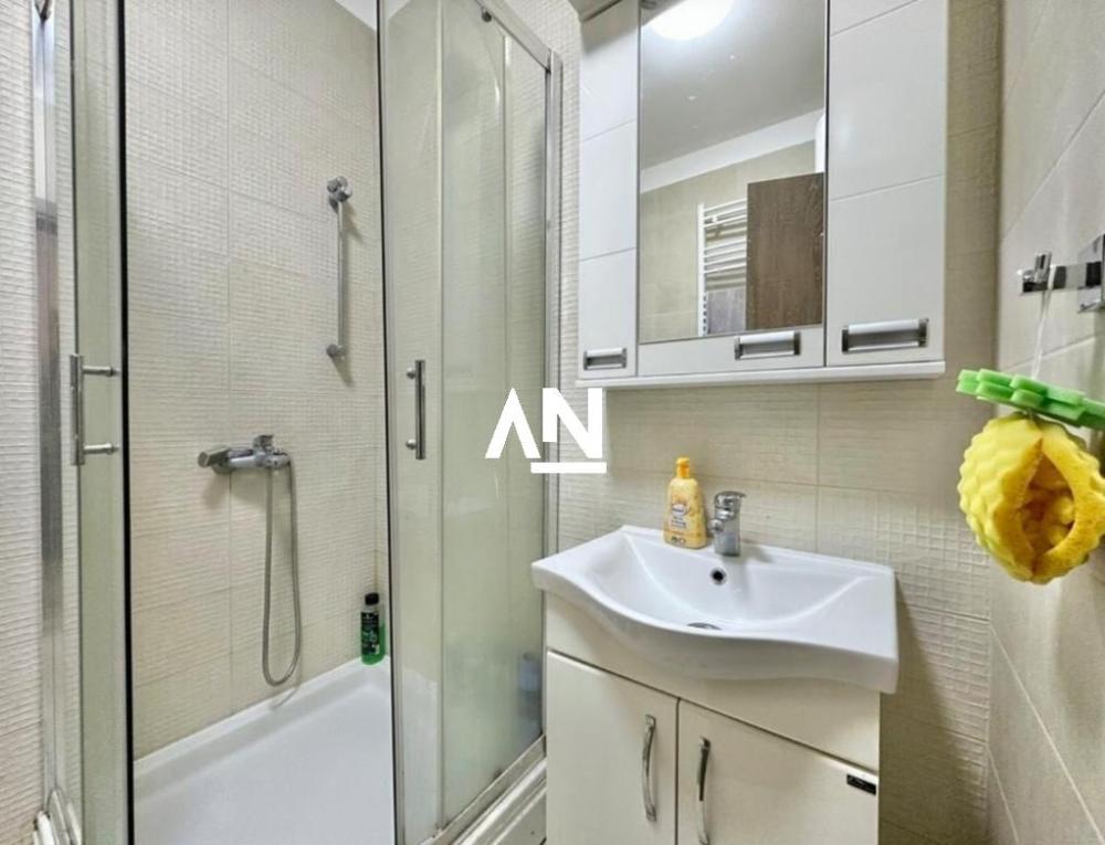 Slika 10 - Matice srpske, Trosoban stan na prodaju, 64m2, 129.000€