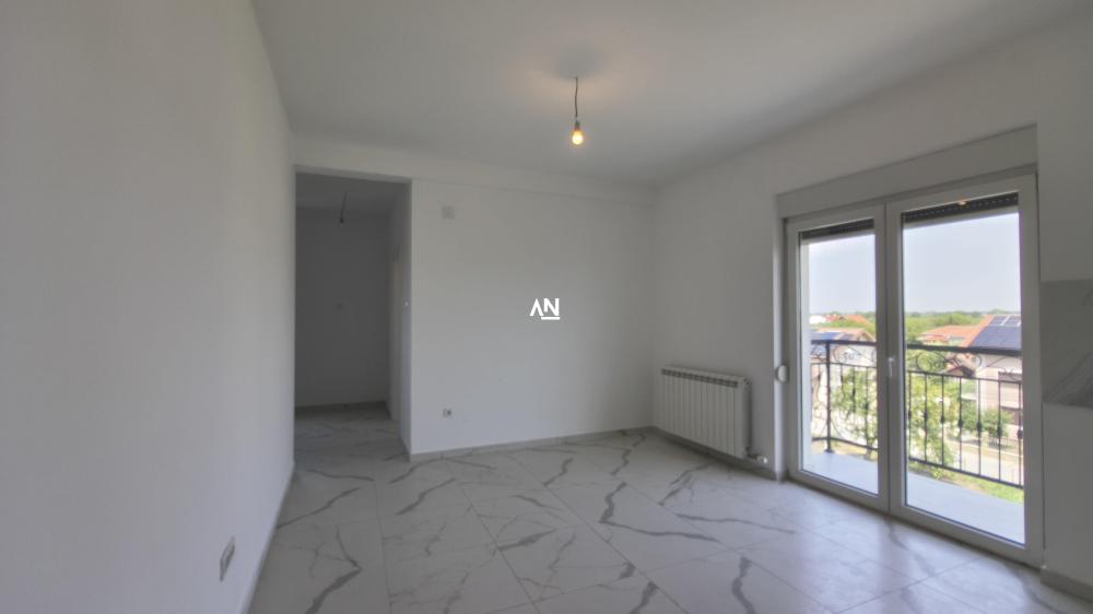 Slika 7 - Pala Telekija, Četvorosoban stan na prodaju, 78m2, 158.900€