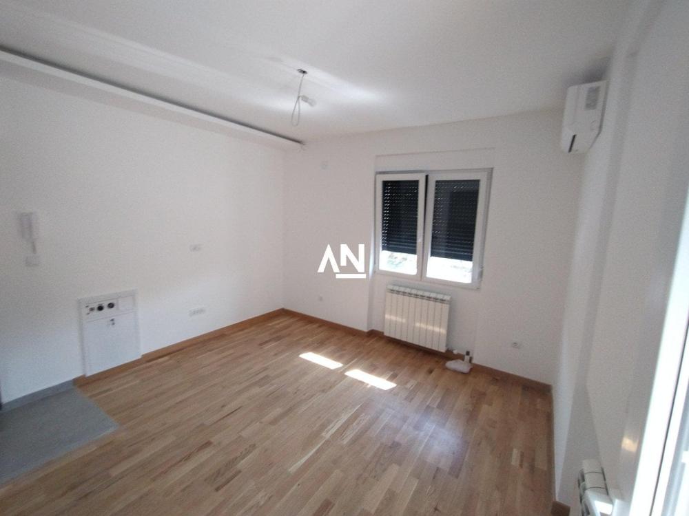 Slika 5 - Vojvode Stepe Stepanovića, Jednosoban stan na prodaju, 25m2, 75.000€