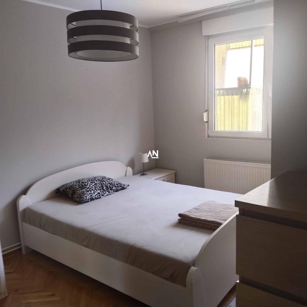 Slika 2 - Petra Lekovića, Trosoban stan na prodaju, 103m2, 314.000€