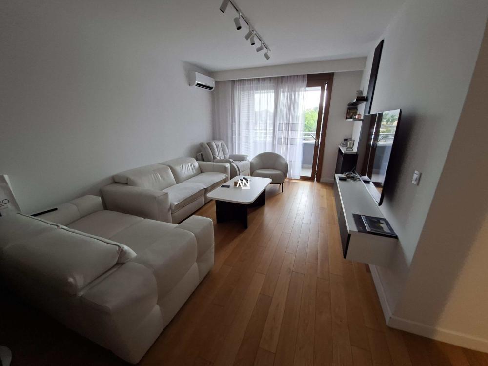 Glavna slika -Jurija Gagarina, Trosoban stan na prodaju, 76m2, 335.000€