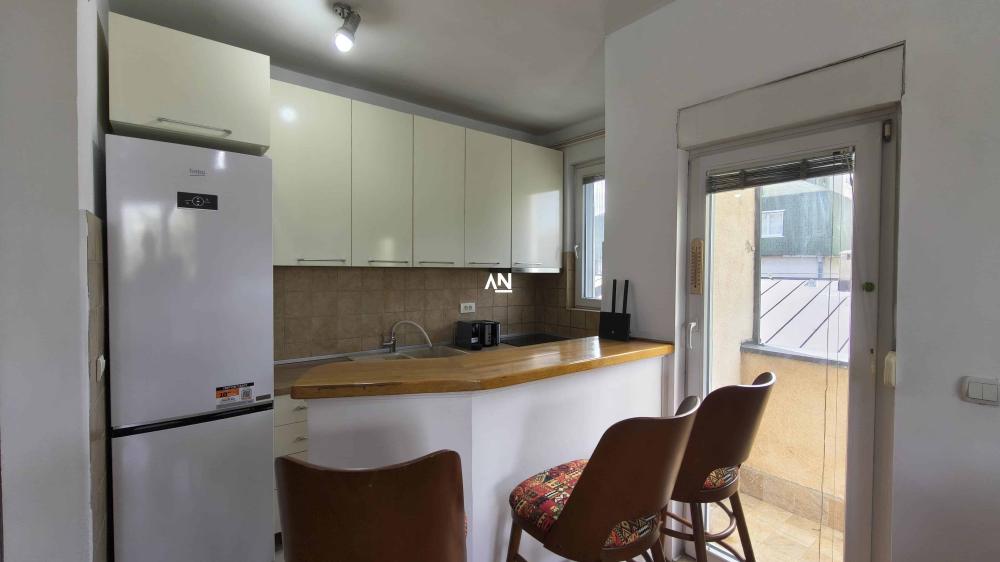 Slika 9 - Radoja Domanovića, Četvorosoban stan na prodaju, 95m2, 350.000€