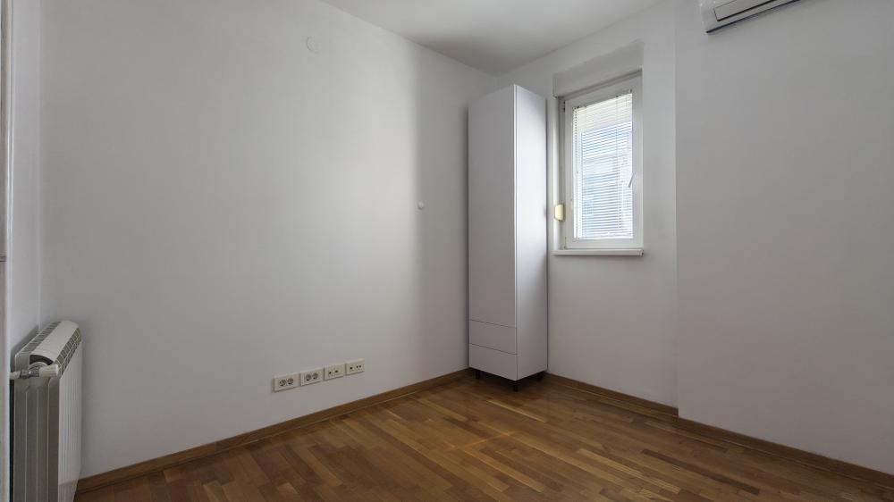 Slika 2 - Radoja Domanovića, Četvorosoban stan na prodaju, 95m2, 350.000€