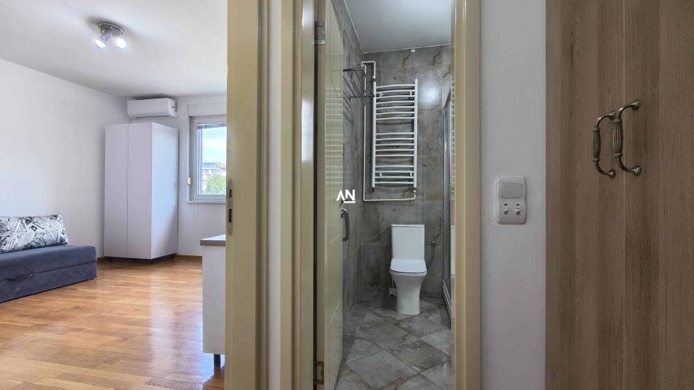 Slika 3 - Radoja Domanovića, Četvorosoban stan na prodaju, 95m2, 350.000€