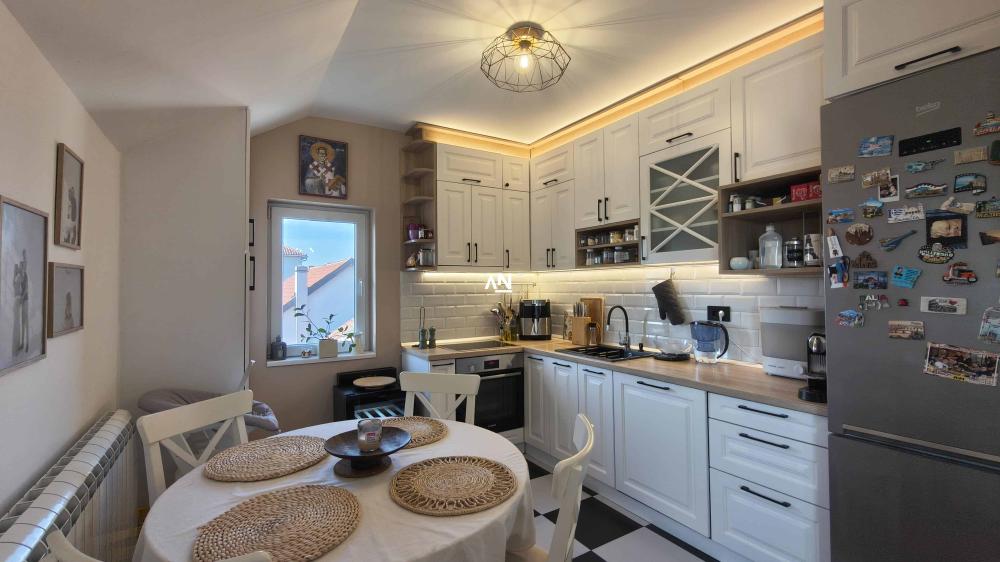 Slika 4 - Sremskih boraca, Četvorosoban stan na prodaju, 77m2, 238.850€