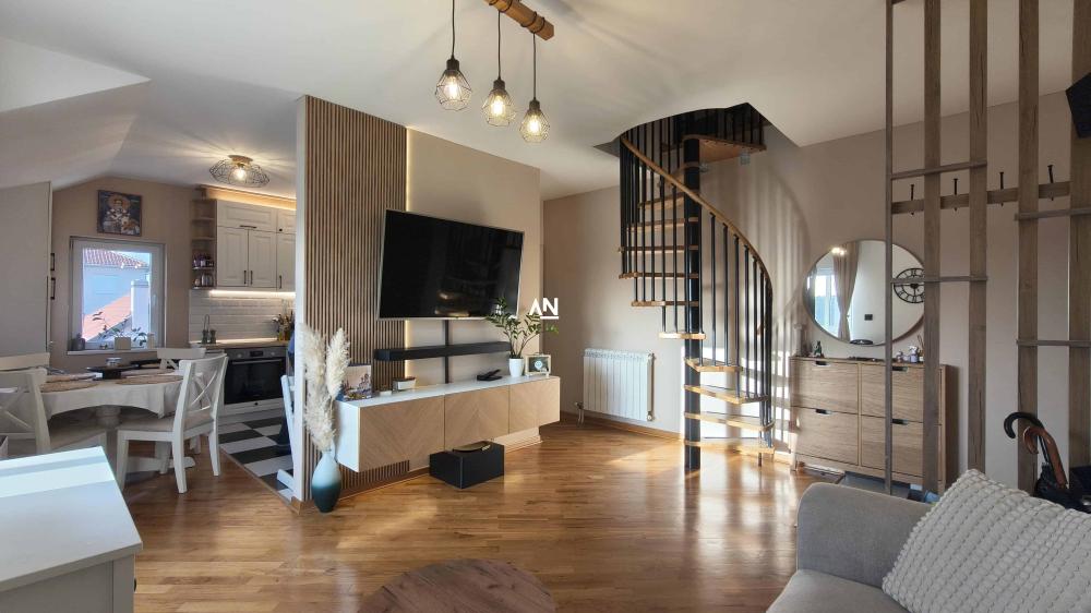 Slika 6 - Sremskih boraca, Četvorosoban stan na prodaju, 77m2, 238.850€