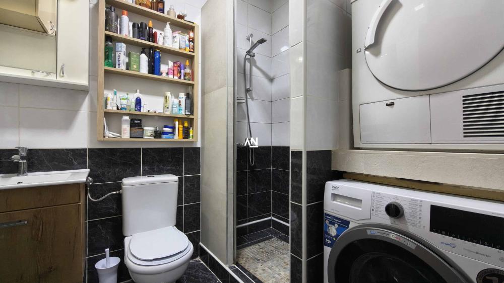Slika 2 - Stojana Stoleta Aranđelovića, Četvorosoban stan na prodaju, 88m2, 227.900€