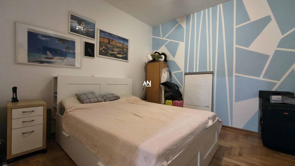 Slika 8 - Stojana Stoleta Aranđelovića, Četvorosoban stan na prodaju, 88m2, 227.900€