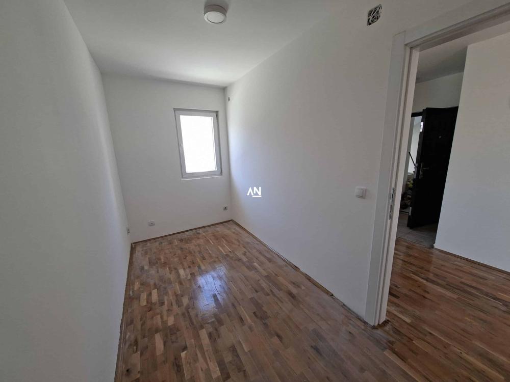 Slika 3 - Kneza Miloša, Trosoban stan na prodaju, 98m2, 189.552€