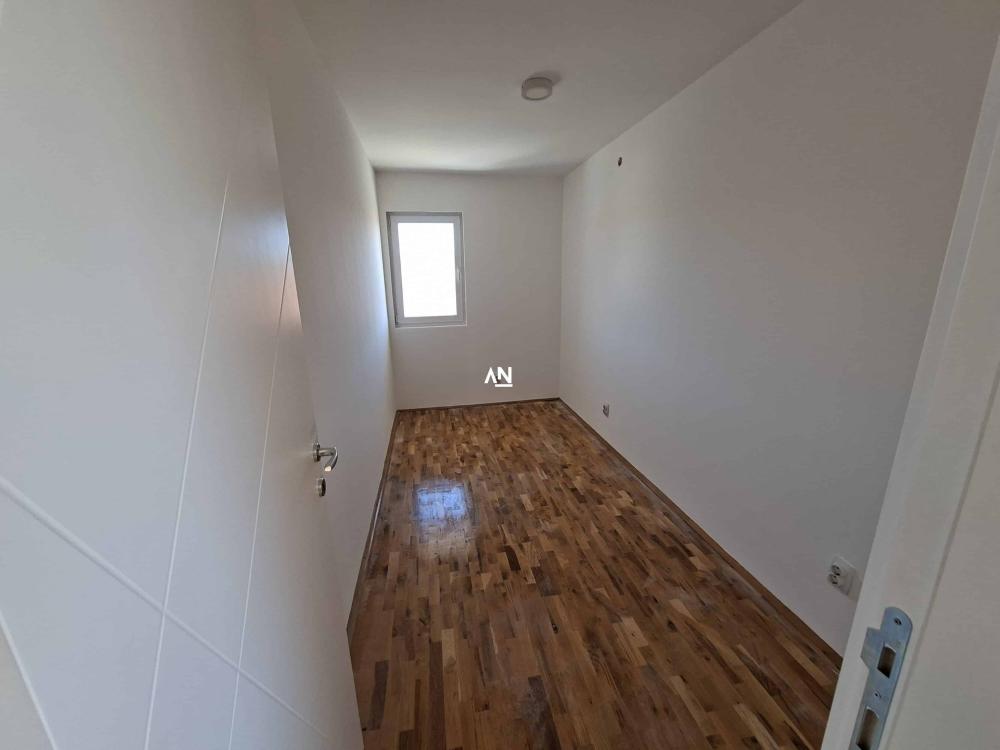 Slika 2 - Kneza Miloša, Trosoban stan na prodaju, 98m2, 189.552€