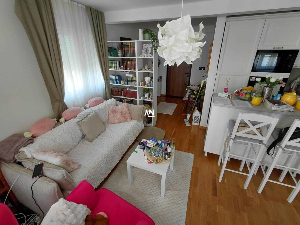 Slika 8 - Nine Kirsanove, Trosoban stan na prodaju, 59m2, 165.000€