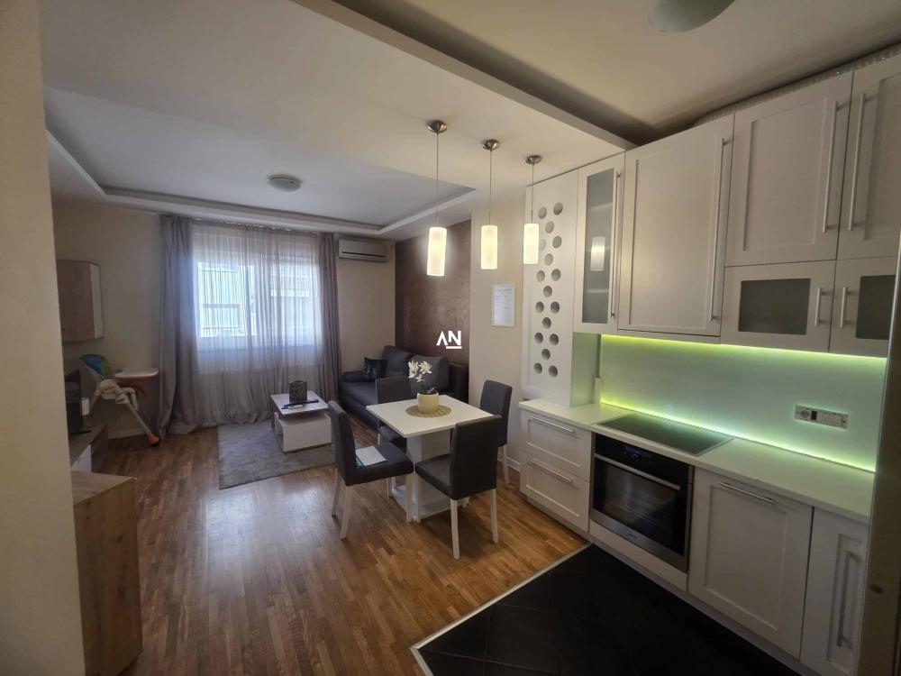 Slika 4 - Vojvode Micka Krstića, Trosoban stan na prodaju, 58m2, 195.000€