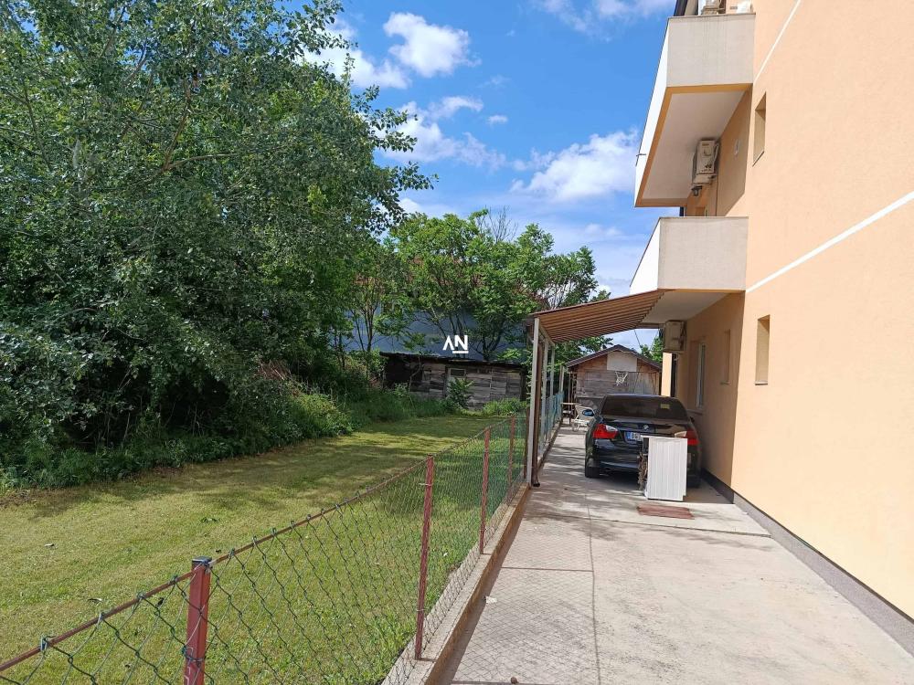 Slika 3 - Nikolaja Saltikova,  Kuća na prodaju, 517m2, 629.000€