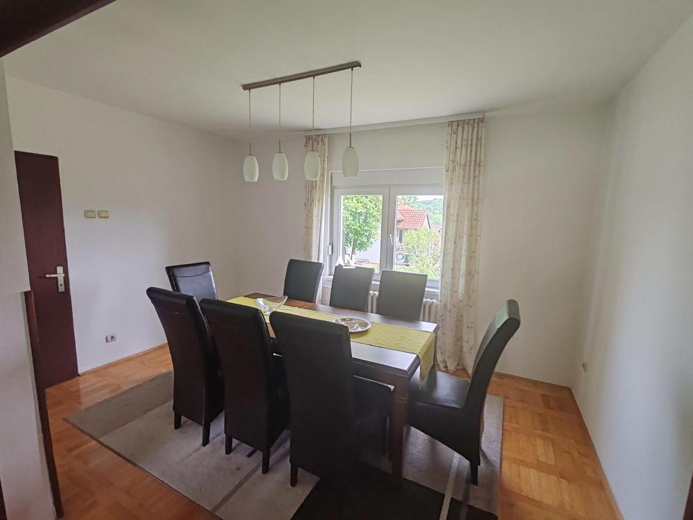 Slika 2 - Svetog Save,  Kuća na prodaju, 180m2, 225.000€