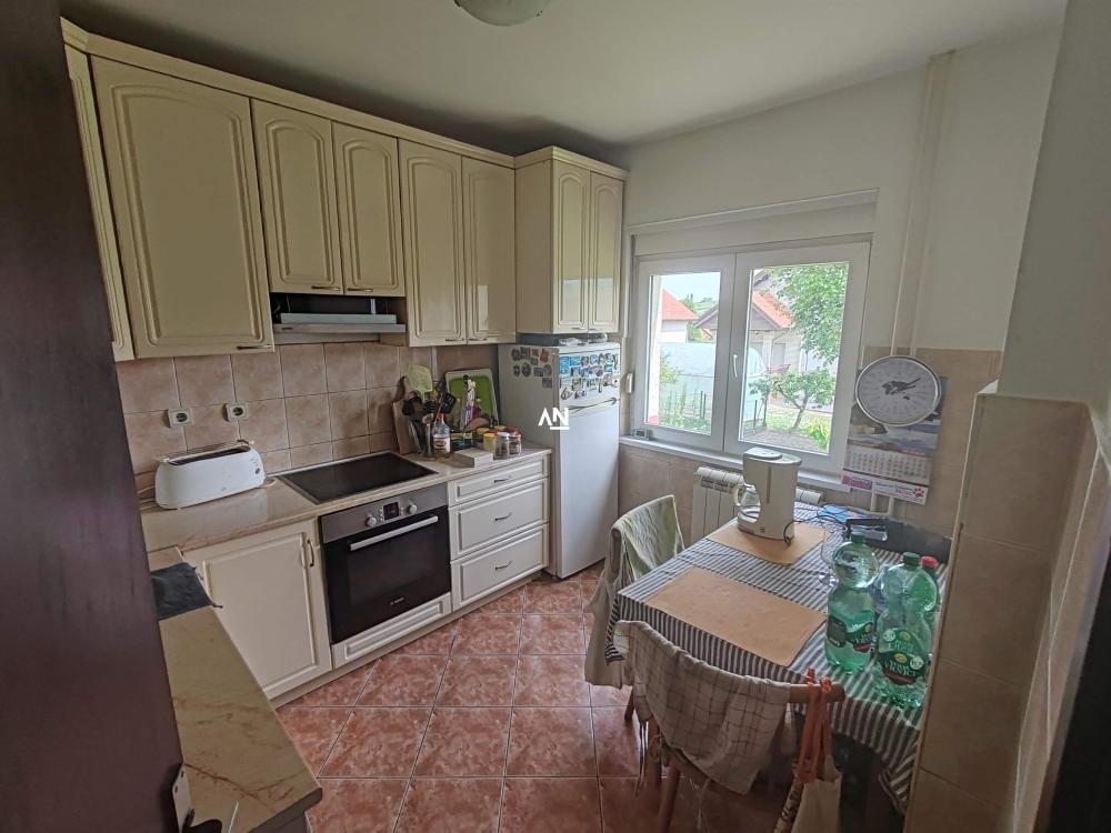Slika 4 - Svetog Save,  Kuća na prodaju, 180m2, 225.000€