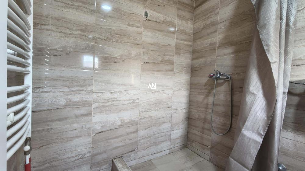 Slika 2 - Svete Milutinovića, Trosoban stan na prodaju, 79m2, 149.900€