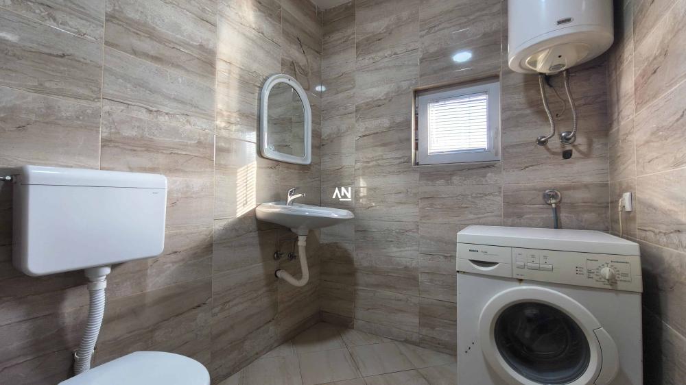 Slika 3 - Svete Milutinovića, Trosoban stan na prodaju, 79m2, 149.900€