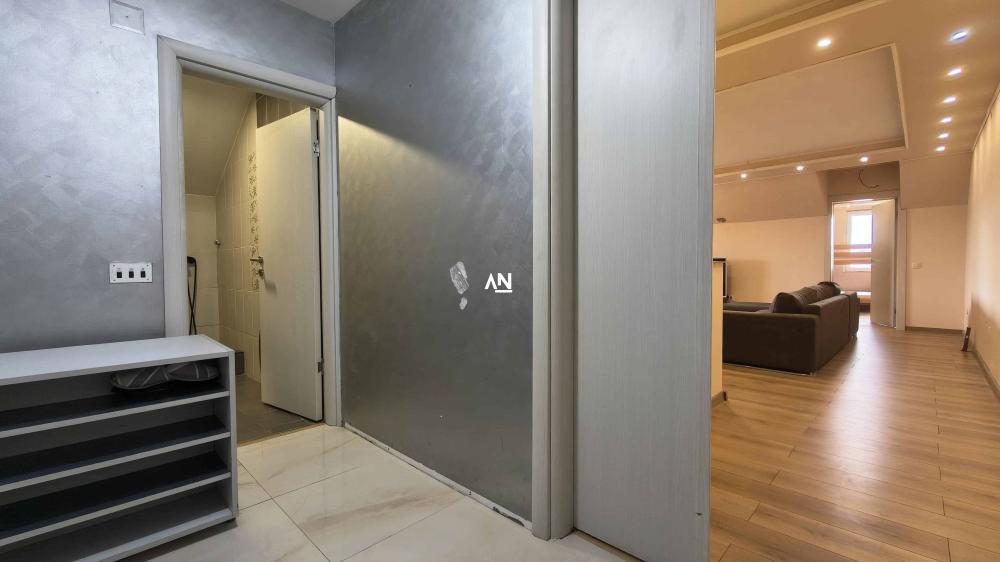 Slika 1 - Svete Milutinovića, Četvorosoban stan na prodaju, 134m2, 304.850€