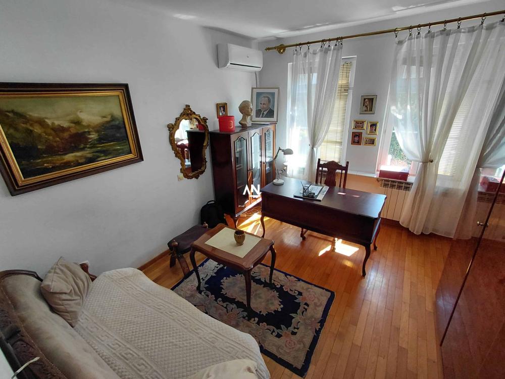 Slika 1 - Palmotićeva, Petosoban stan na prodaju, 110m2, 540.000€