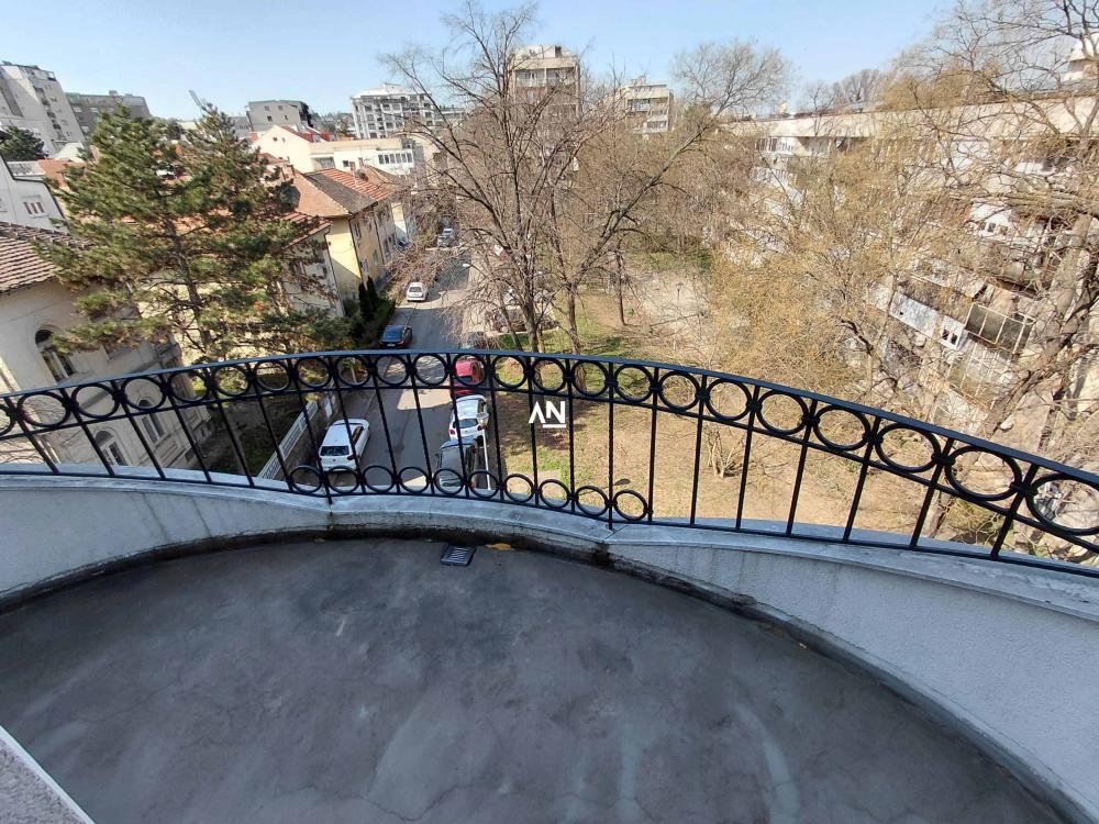 Slika 5 - Ranka Tajsića, Trosoban stan na prodaju, 136m2, 379.888€