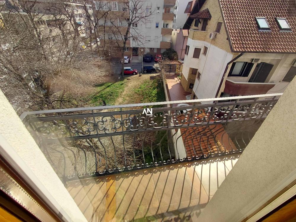 Slika 6 - Ranka Tajsića, Trosoban stan na prodaju, 136m2, 379.888€