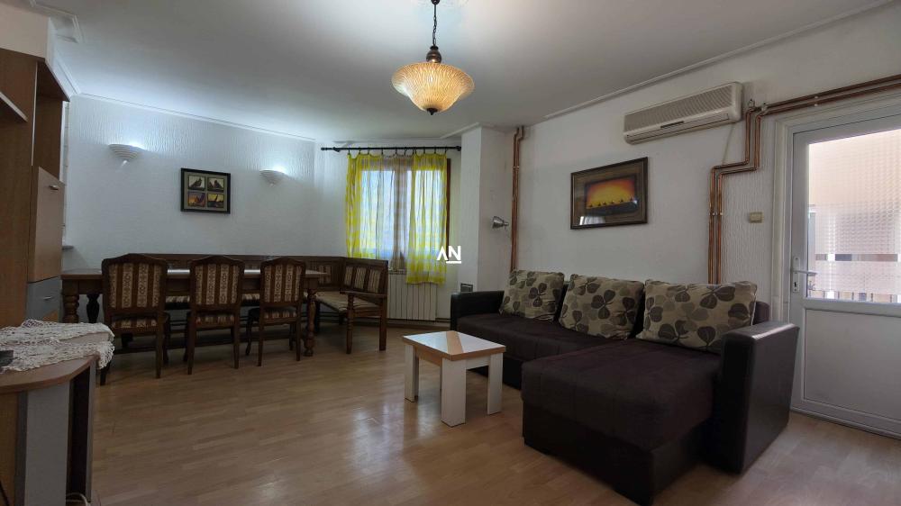 Slika 10 - Milana Uzelca, Trosoban stan na prodaju, 72m2, 164.900€