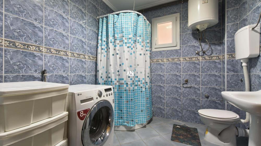 Slika 2 - Milana Uzelca, Trosoban stan na prodaju, 72m2, 164.900€