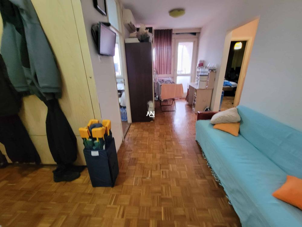 Slika 3 - Bulevar Peka Dapčevića, Trosoban stan na prodaju, 69m2, 215.000€