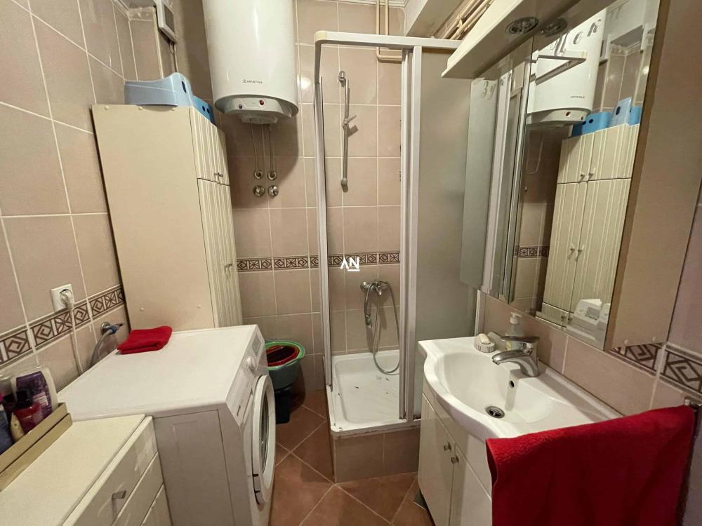 Slika 8 - Dragice Končar, Četvorosoban stan na prodaju, 95m2, 245.000€