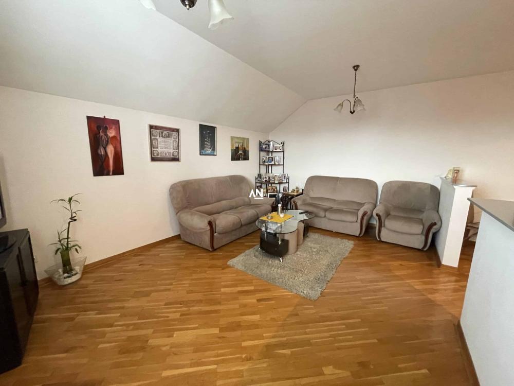 Slika 2 - Dragice Končar, Četvorosoban stan na prodaju, 95m2, 245.000€