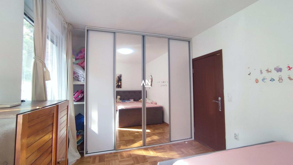 Slika 4 - Murmanska, Trosoban stan na prodaju, 63m2, 188.937€