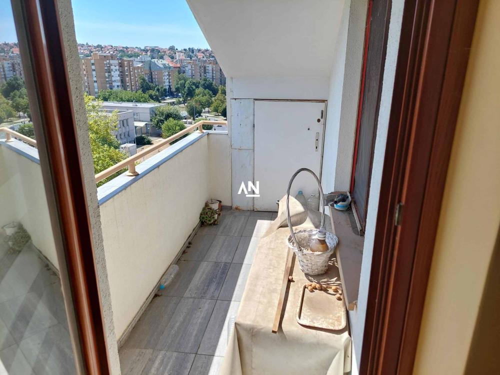 Slika 7 - Samjuela Beketa, Trosoban stan na prodaju, 76m2, 190.000€