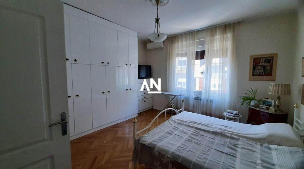 Slika 8 - Molerova, Trosoban stan na prodaju, 86m2, 439.000€