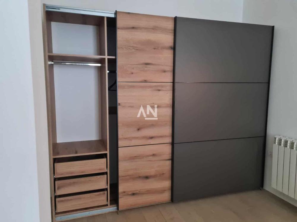 Slika 7 - Velisava Vulovića, Četvorosoban stan na prodaju, 180m2, 900.000€