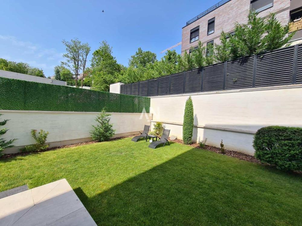 Slika 11 - Velisava Vulovića, Četvorosoban stan na prodaju, 180m2, 900.000€