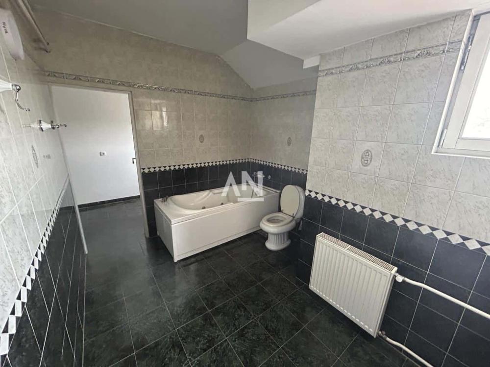 Slika 7 - Esad Pašina, Petosoban stan na prodaju, 176m2, 450.000€