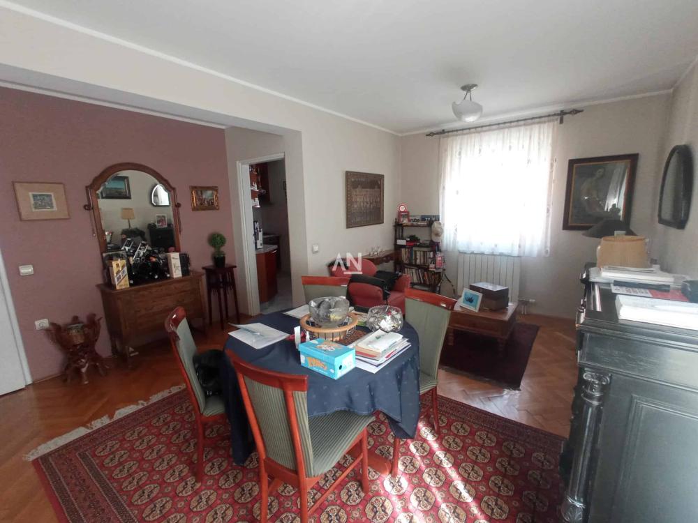 Slika 9 - Mladenovačka, Petosoban stan na prodaju, 140m2, 397.000€