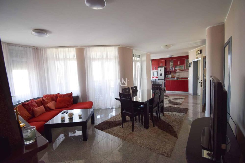 Slika 5 - Miljakovačke livade,  Kuća na prodaju, 222m2, 630.000€