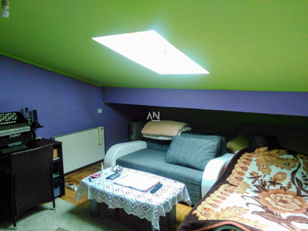 Slika 2 - Vojvode Tankosića,  Kuća na prodaju, 132m2, 900.000€