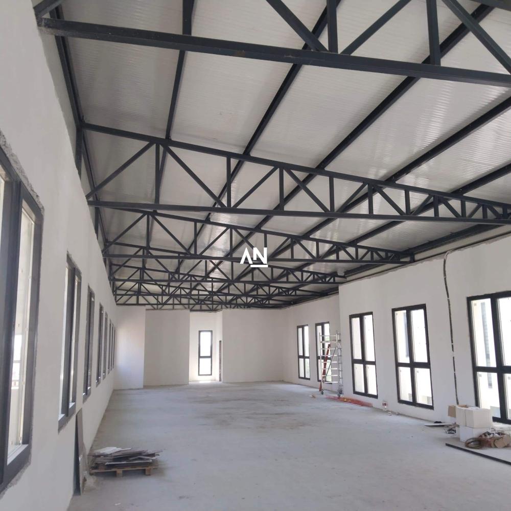 Slika 5 - Bulevar kralja Aleksandra,  Lokal za izdavanje, 500m2, 5.000€
