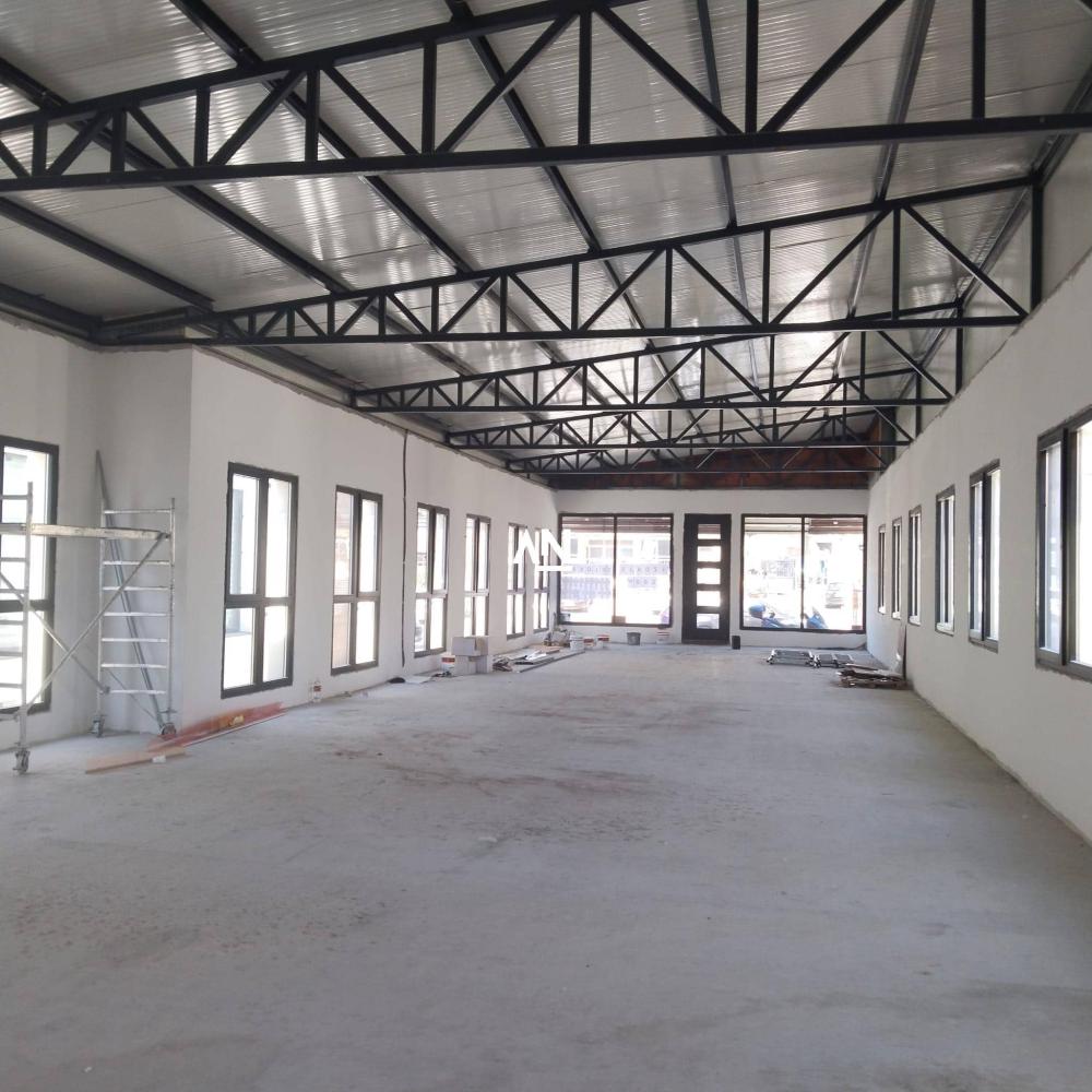 Slika 3 - Bulevar kralja Aleksandra,  Lokal za izdavanje, 500m2, 5.000€