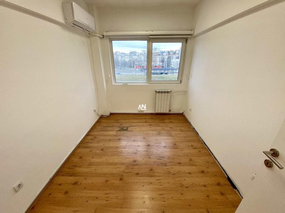 Slika 2 - Tabanovačka,  Lokal za izdavanje, 150m2, 2.400€