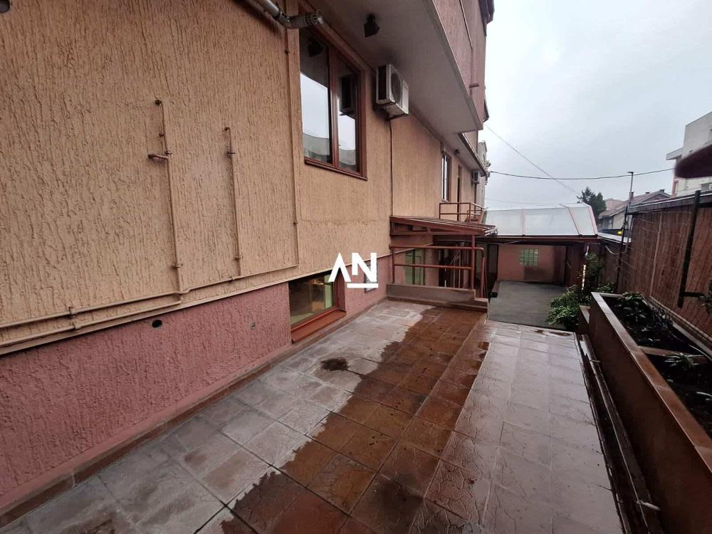 Slika 6 - Milana Rakića,  Lokal za izdavanje, 350m2, 2.800€