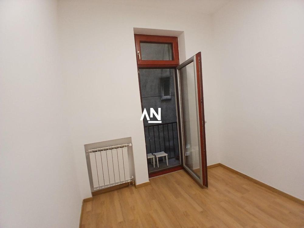 Slika 3 - Jug Bogdanova,  Lokal za izdavanje, 66m2, 750€